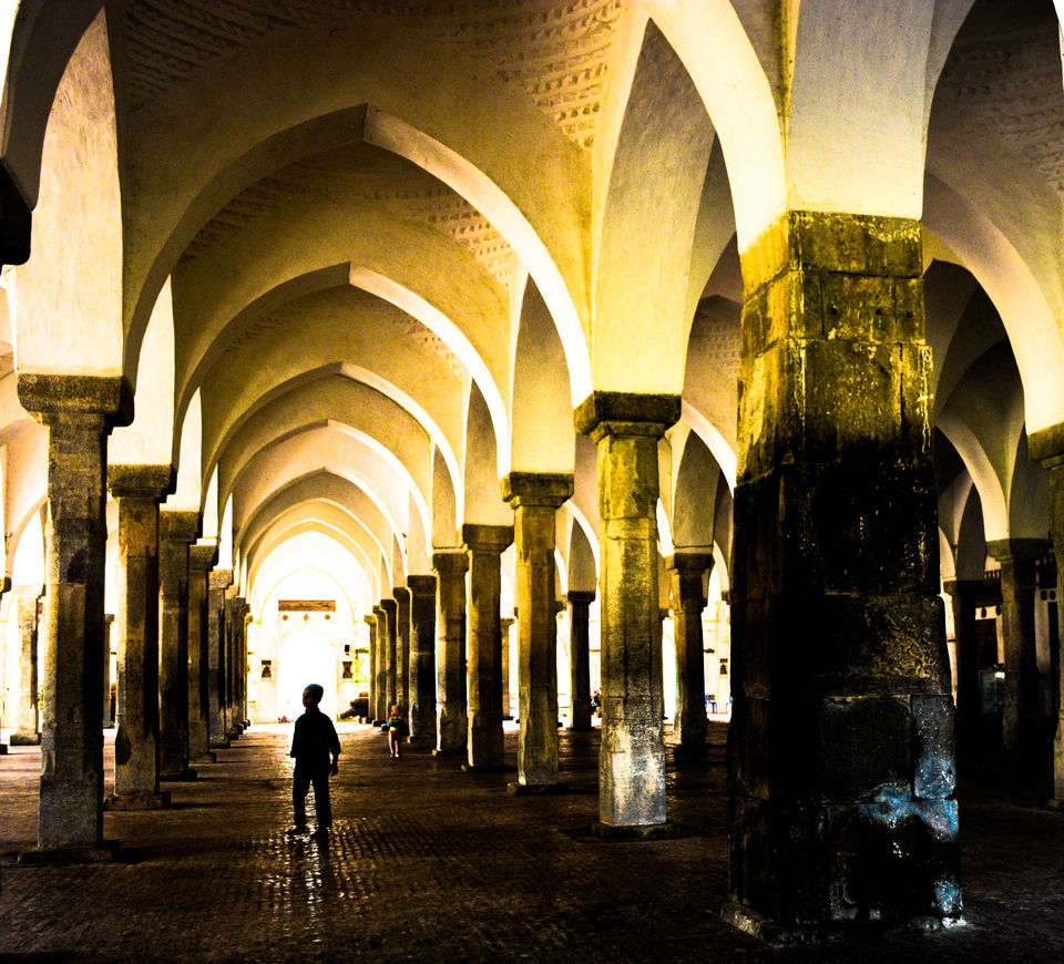 Photo of Sixty Dome Mosque, Bagerhat - Khulna Road, Bagerhat, Khulna Division, Bangladesh by Kanad Bose