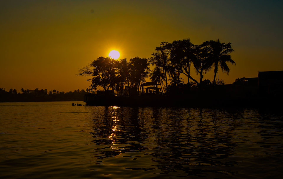 Photo of Rupsha, Khulna Division, Bangladesh by Kanad Bose