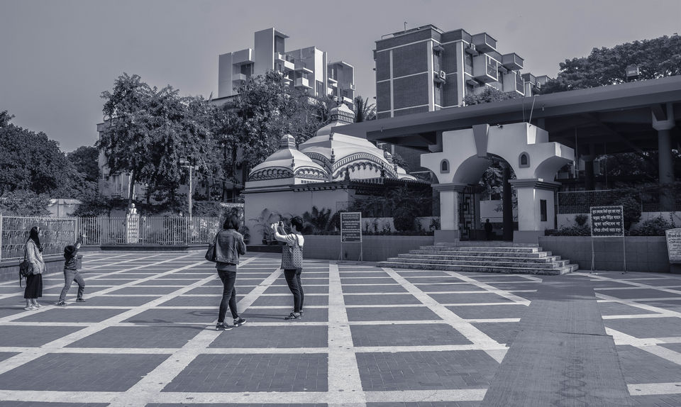 Photo of Dhakeshwari Mandir, Dhakeshwari Road, Dhaka, Dhaka Division, Bangladesh by Kanad Bose