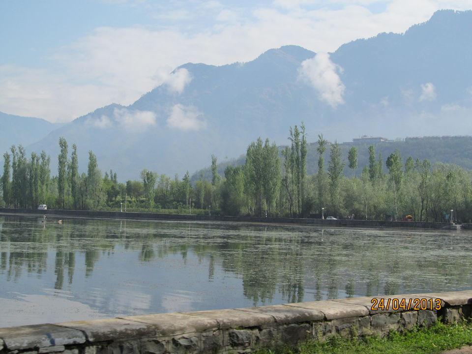 Photo of Jammu and Kashmir - "Truly paradise in itself" 2/9 by Rituparna Samaddar