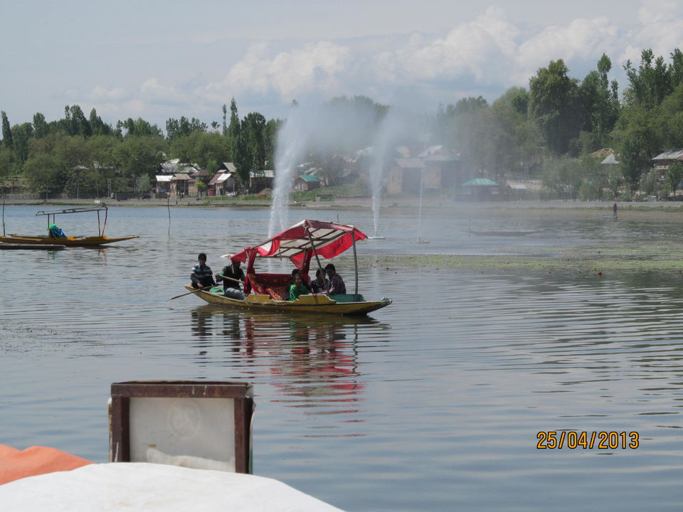 Photo of Jammu and Kashmir - "Truly paradise in itself" 5/9 by Rituparna Samaddar