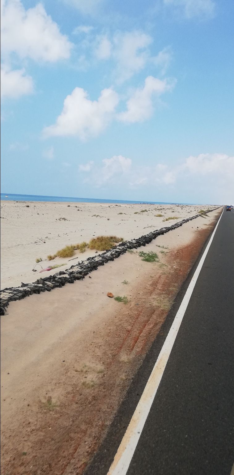 Photo of Dhanushkodi Beach, Tamil Nadu by Abdulla Zunoon