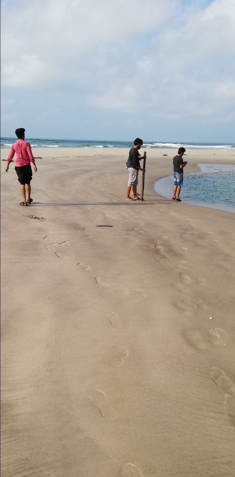 Photo of Dhanushkodi Beach, Tamil Nadu by Abdulla Zunoon