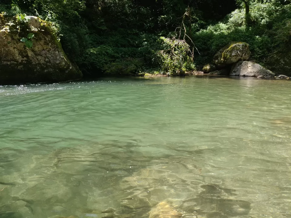 Photo of Jibhi, Himachal Pradesh, India by Rahul Goyal