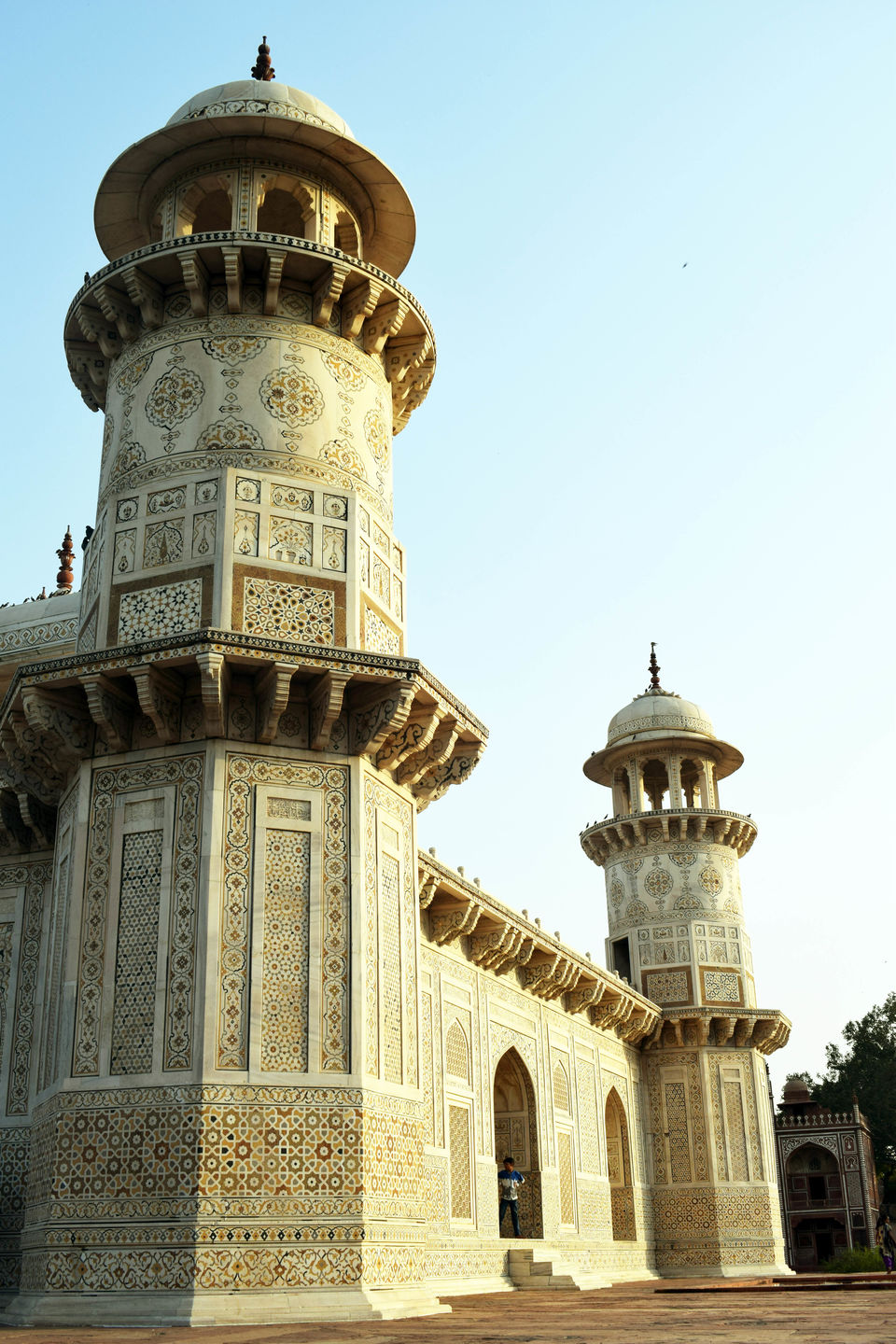 Photo of Itmad-ud-Daula, Agra, Uttar Pradesh, India by Aprajita Parkash