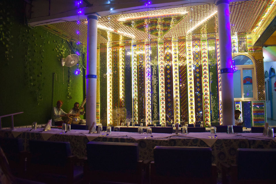 Photo of Maya Hotel & Restaurant, Fatehabad Road, Tajganj, Agra, Uttar Pradesh, India by Aprajita Parkash