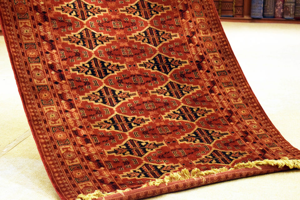 Photo of Kanu Carpet Factory, Agra, Uttar Pradesh, India by Aprajita Parkash