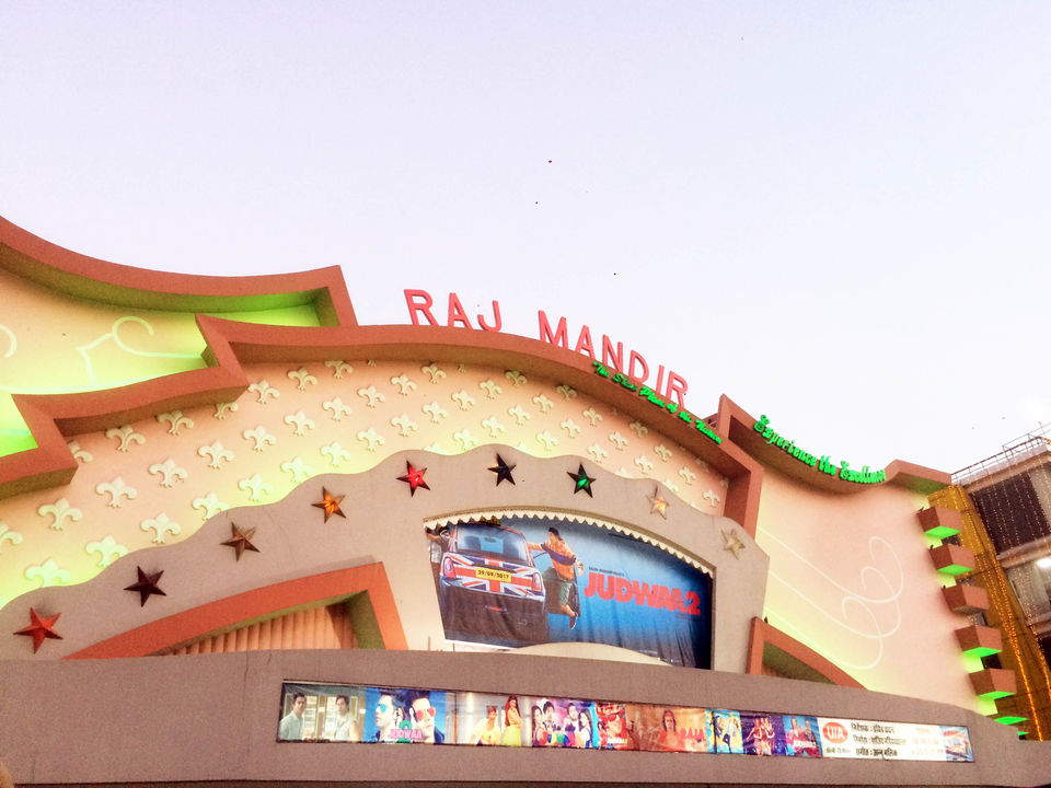 Photo of Raj Mandir Cinema, Jaipur, Rajasthan, India by Aprajita Parkash