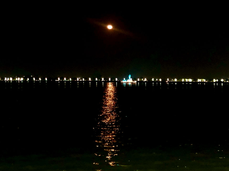 Photo of Hussain Sagar, Hyderabad, Telangana by Aprajita Parkash