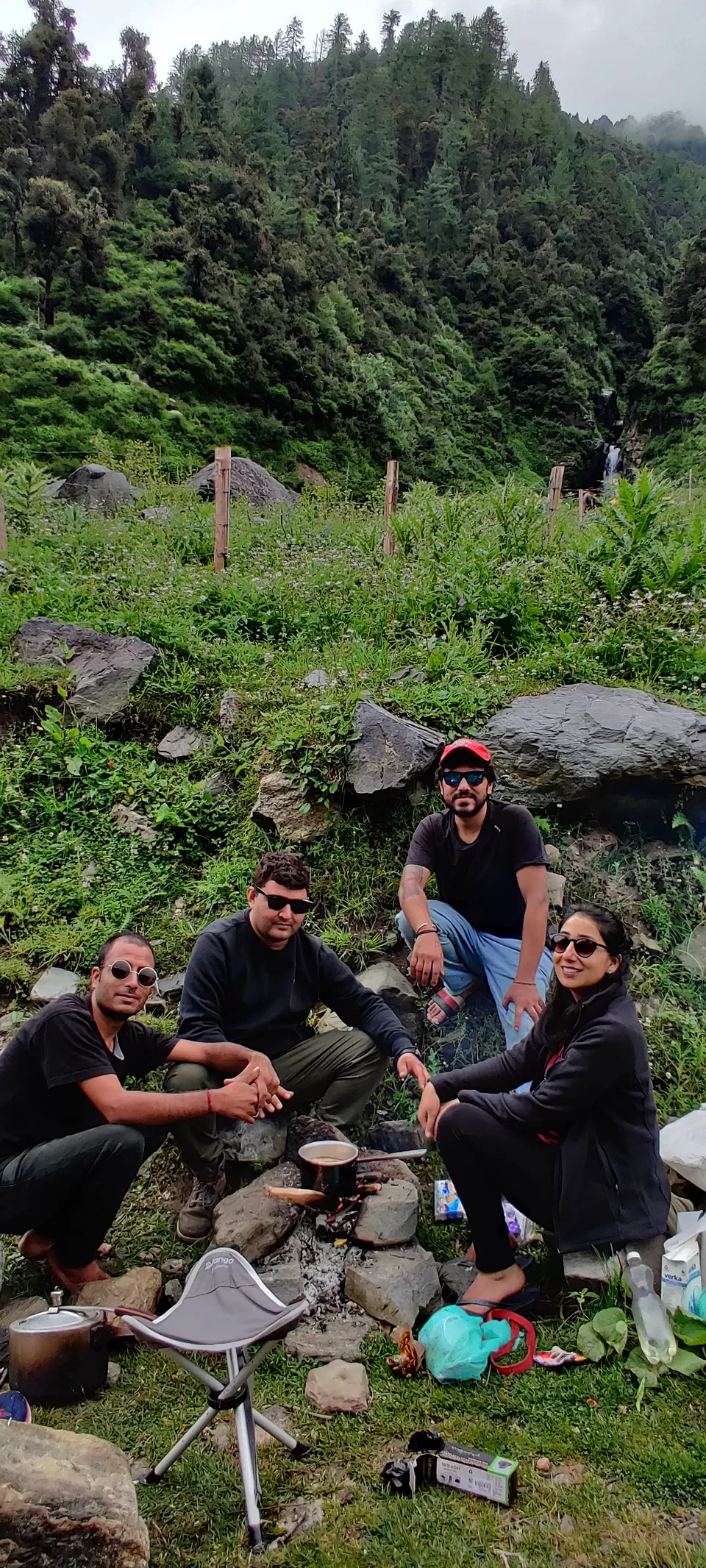Photo of Waichin valley camps, Malana, Himachal Pradesh, India by Vaishali Tanwar