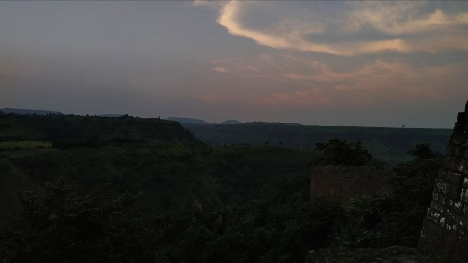 Photo of Mandu/Mandavgadh - City Of Joy And Maheshwar #Getaway #Monsoon by Nisarg Shah