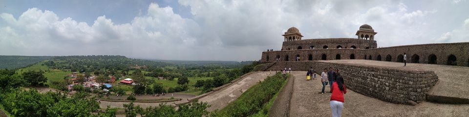 Photo of Mandu/Mandavgadh - City Of Joy And Maheshwar #Getaway #Monsoon by Nisarg Shah