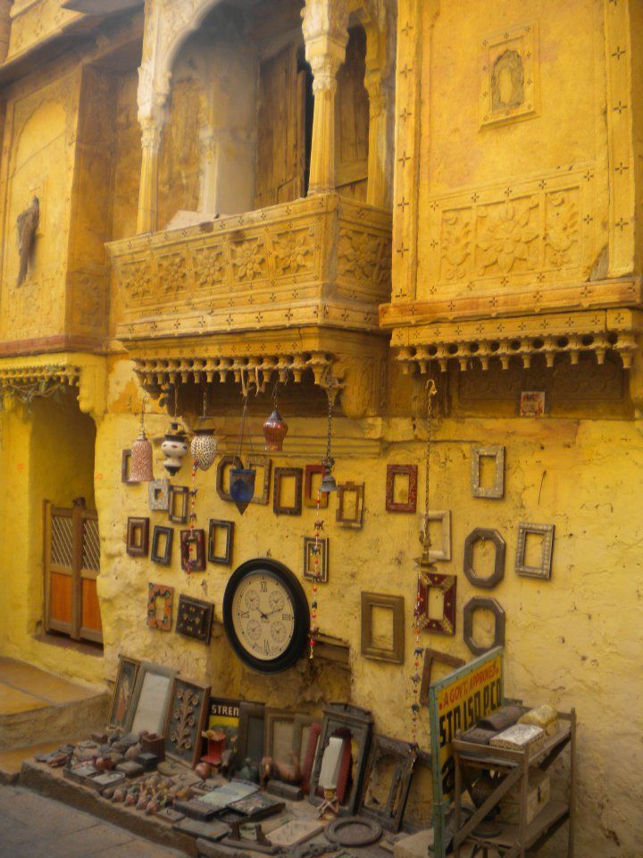 Photo of The Streets Have It All 1/6 by Dipu Darko 