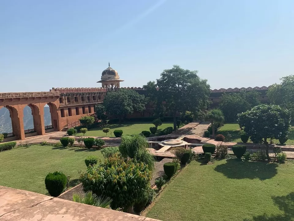 Photo of Jaigarh Fort by Surbhi Somani