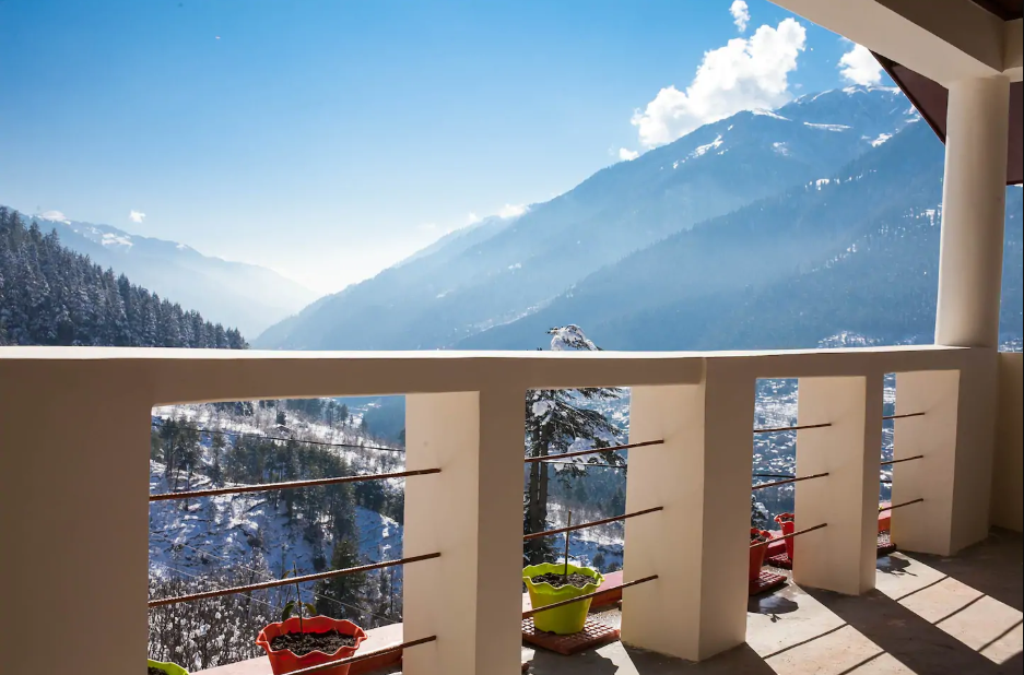 Photo of Heading to Manali? Stay at this BnB to witness panoramic views of the city by Vedant Khanduja