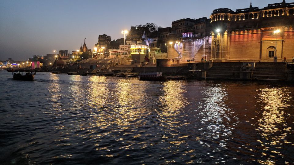 Photo of BENARES IN 2 DAYS. (A BLOG) by Wandering Monk