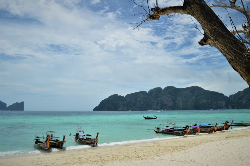 Photo of Let Me Take You Around the World in 20 Photos While You Lounge on Your Couch! 17/20 by Wandering Monk