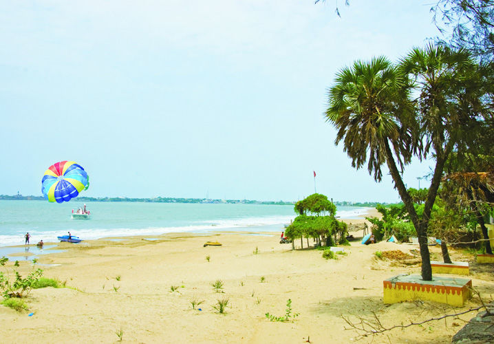 Photo of Ahmedpur Mandvi Beach, Naliya Mandvi, Gujarat, India by Piyush Tripathi