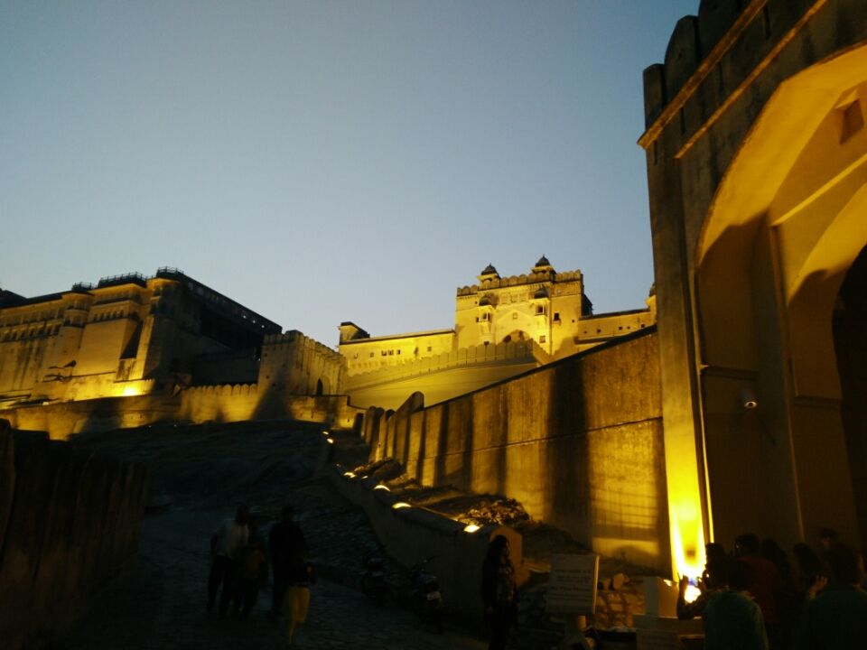 Photo of How Jaipur Won My Heart: Amer Fort 13/13 by Abhigya S