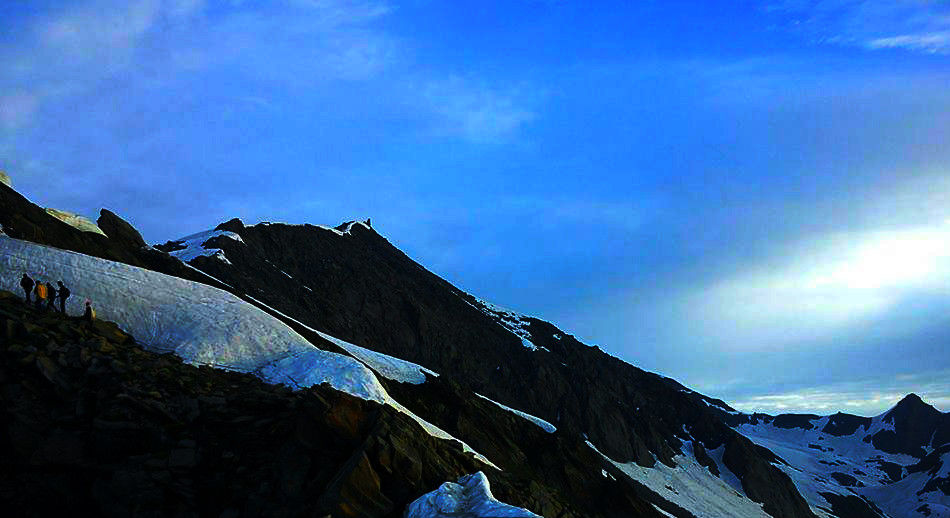 Photo of Shrikhand Yatra 5/6 by Mayank Rana