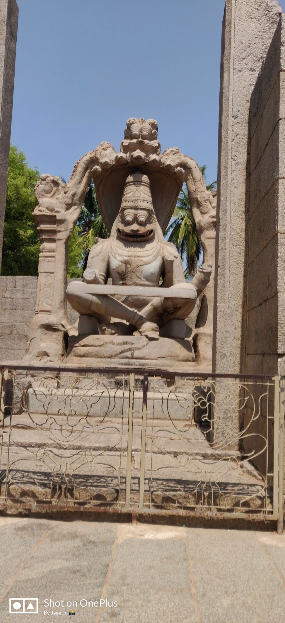 Photo of Hampi Bazaar Street, Karnataka, India by Jagathi Velpuri