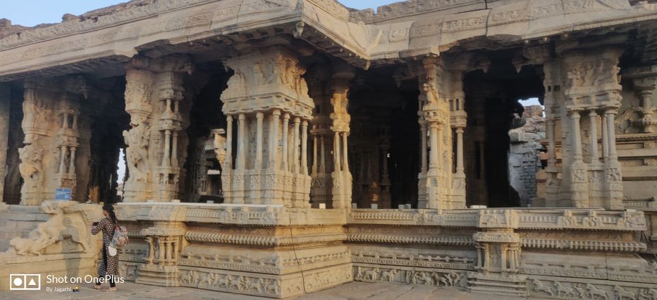 Photo of Hampi Bazaar Street, Karnataka, India by Jagathi Velpuri