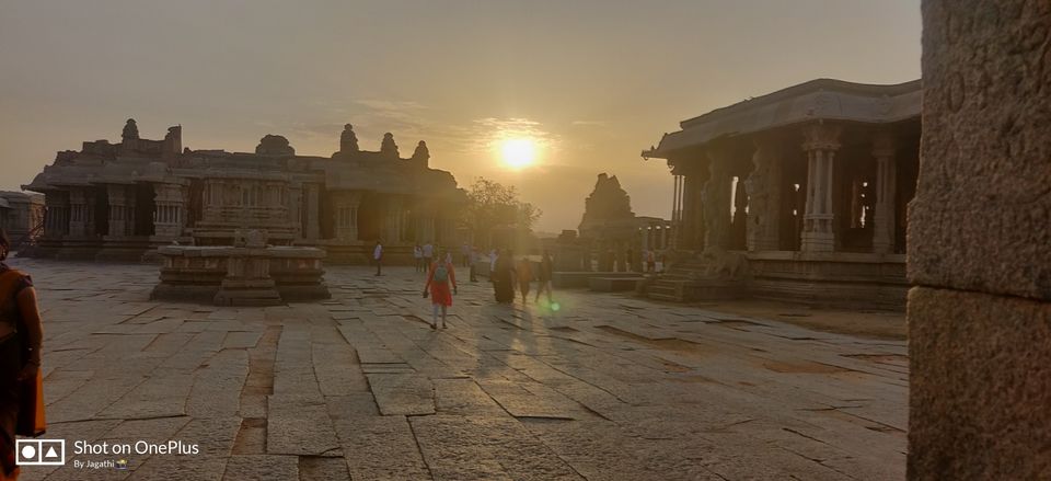 Photo of Hampi Bazaar Street, Karnataka, India by Jagathi Velpuri