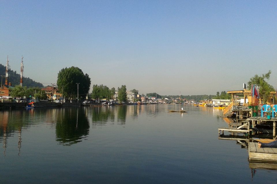 Photo of Houseboats-The floating Houses of Kashmir 7/14 by Nitish Arora