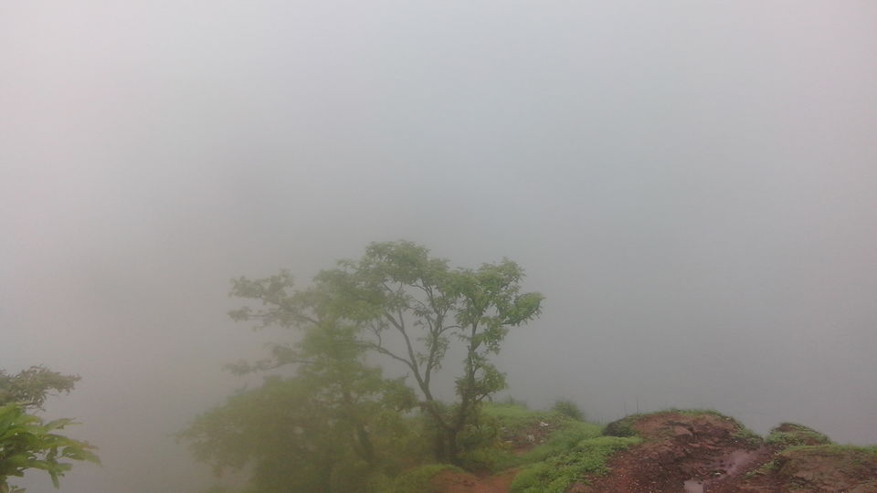 Photo of Through the foggy trails of Matheran 17/18 by Nathan Fichardo