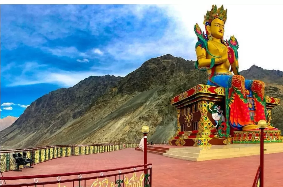 Photo of Ladakh...Land of happiness by Har Sheher Kuch Kehta Hai