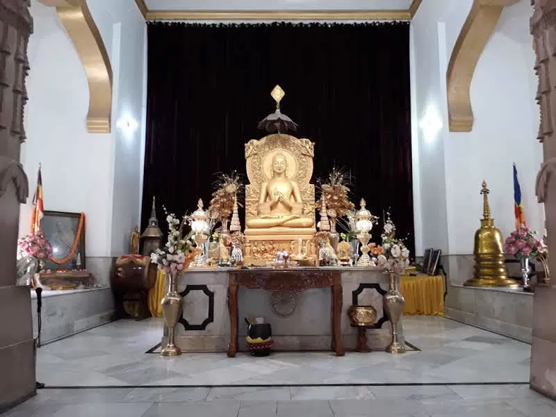 Photo of Sarnath, Varanasi, Uttar Pradesh, India by Tales and Miles