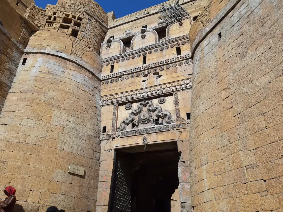 Photo of JAISLMER: WORLD'S ONLY LIVING FORT YOU HAVE TO EXPLORE :JAISLMER THE GOLDEN CITY by wandererdentist