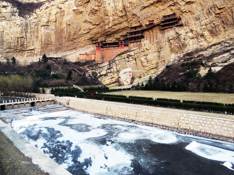 Photo of The amazing Hanging Temple of China! 10/10 by The Compulsive Traveller