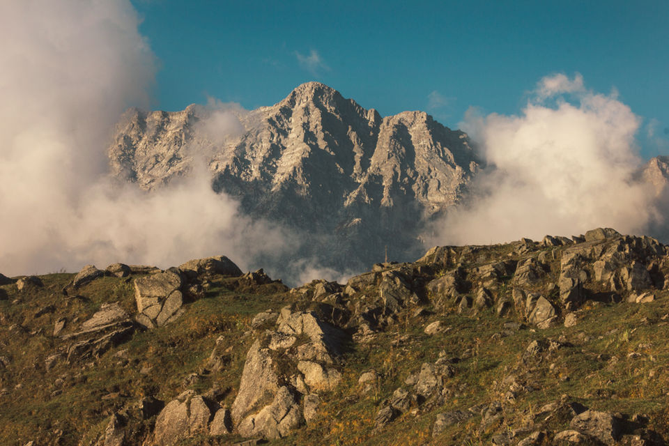 Photo of Triund Trek: A Single Girl Goes On A Solo Trip With Only Rs 3500 In Her Pocket 26/38 by Pramati Anand