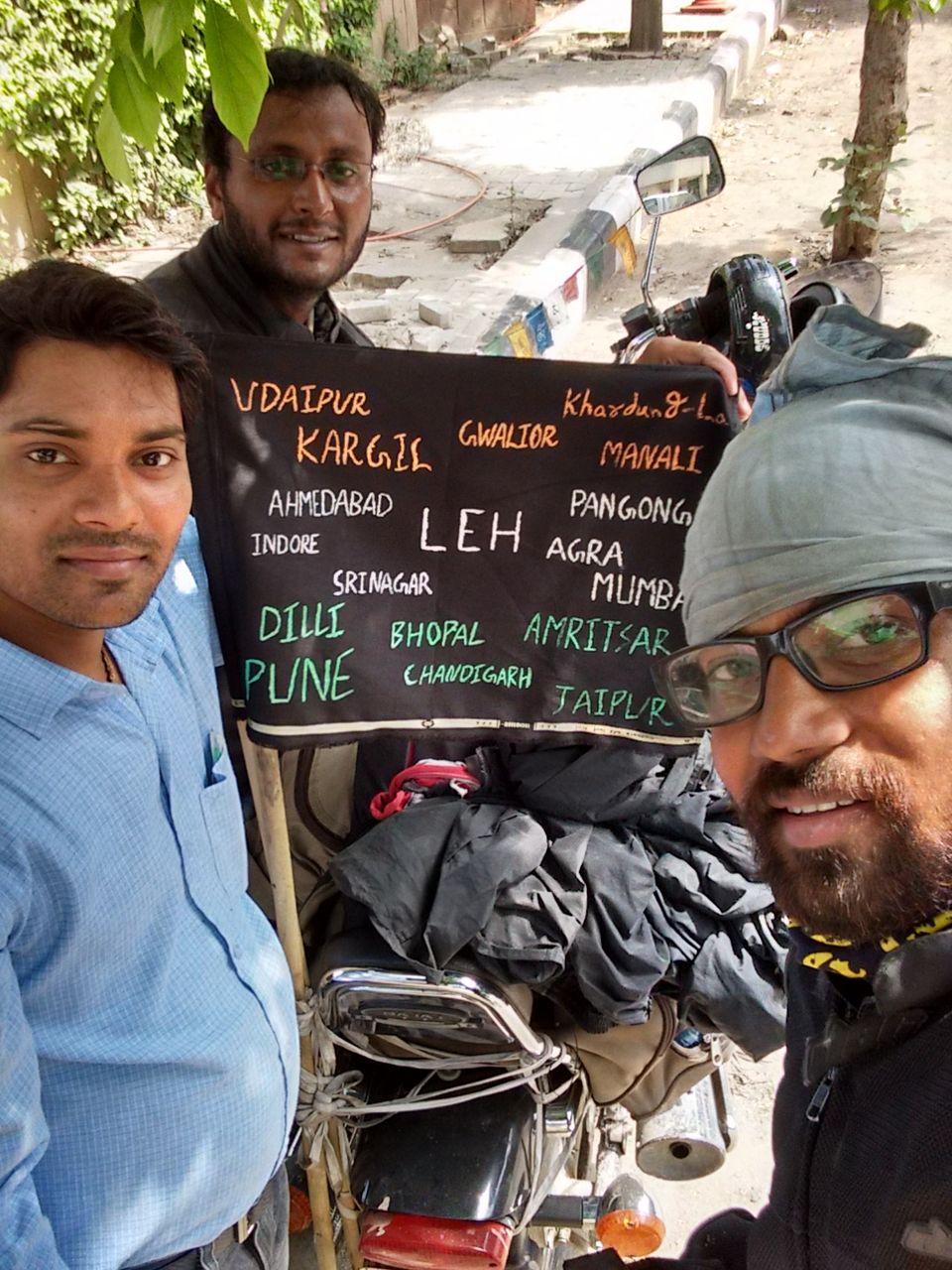 Photo of Pune-Leh-Pune Bike Road Trip Of 6506 km 47/49 by Vineet Gupta