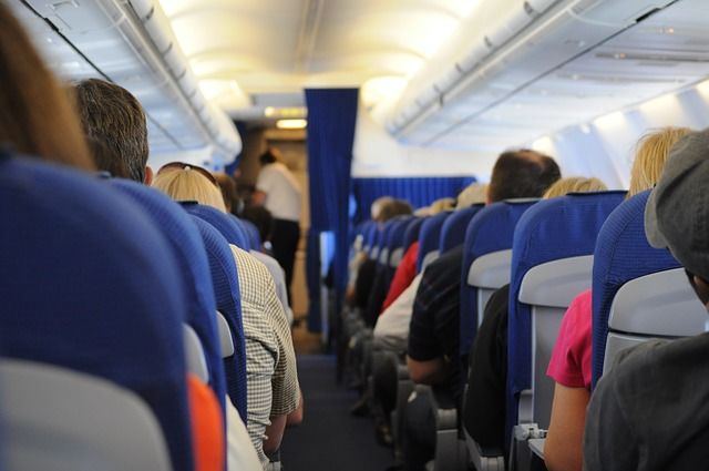 Photo of 10 tips to survive a long-haul flight 8/11 by Priyam Bagga