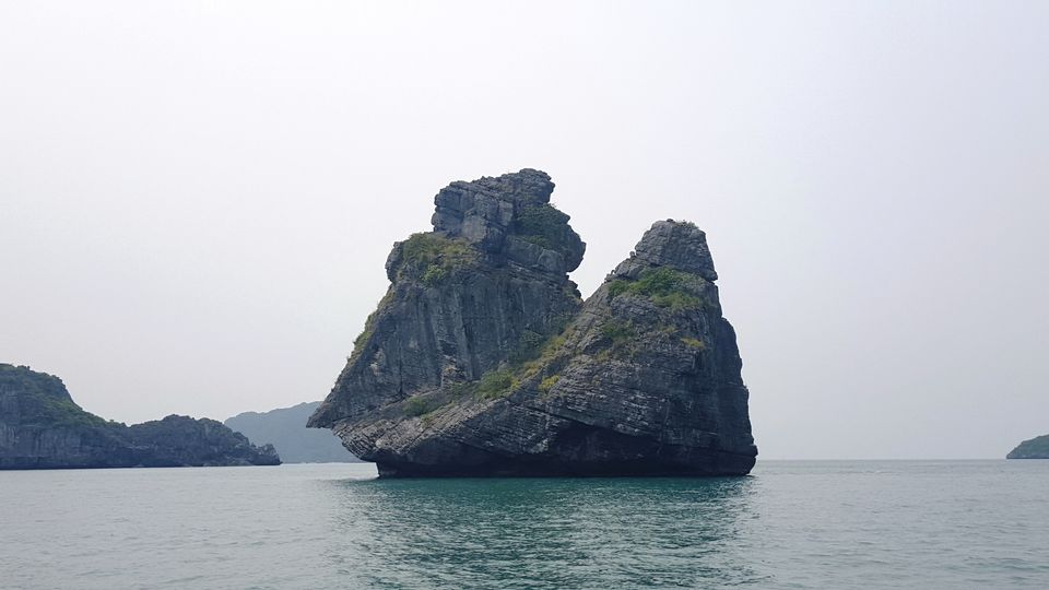 Photo of Ang Thong National Marine Park: The Inspiration Behind The Movie "The Beach" 3/12 by Adyasha Dash (The Wandering Mind)