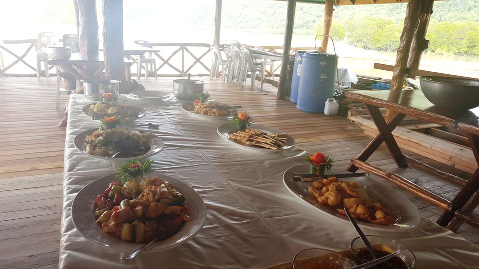 Photo of Ang Thong National Marine Park: The Inspiration Behind The Movie "The Beach" 10/12 by Adyasha Dash (The Wandering Mind)
