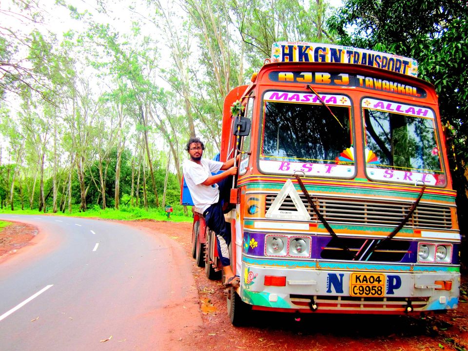 Photo of Starting With Rs. 300 He Travelled For 5 Years Questioning Borders That Separate The World 10/10 by Disha Kapkoti
