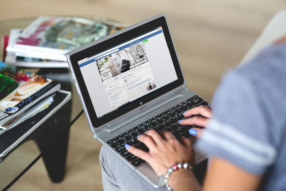 Photo of How To Get Millions Of People To Read Your Travel Blog 4/4 by Himani Khatreja