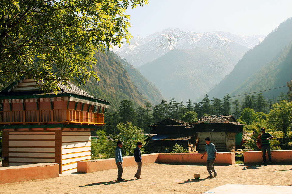 Photo of Sar Pass – The Himalayan range that has EVERYTHING. 8/12 by Yashvardhan Rathi