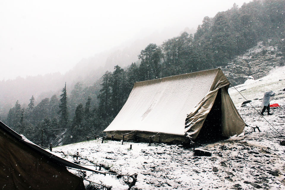 Photo of Sar Pass – The Himalayan range that has EVERYTHING. 11/12 by Yashvardhan Rathi