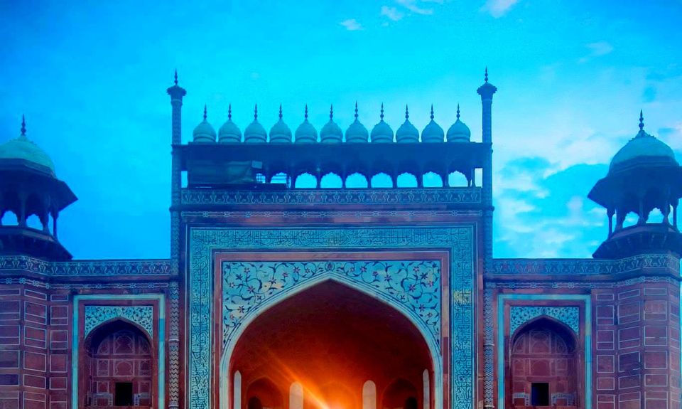 Photo of An unplanned trip to Taj Mahal 13/21 by Bobby