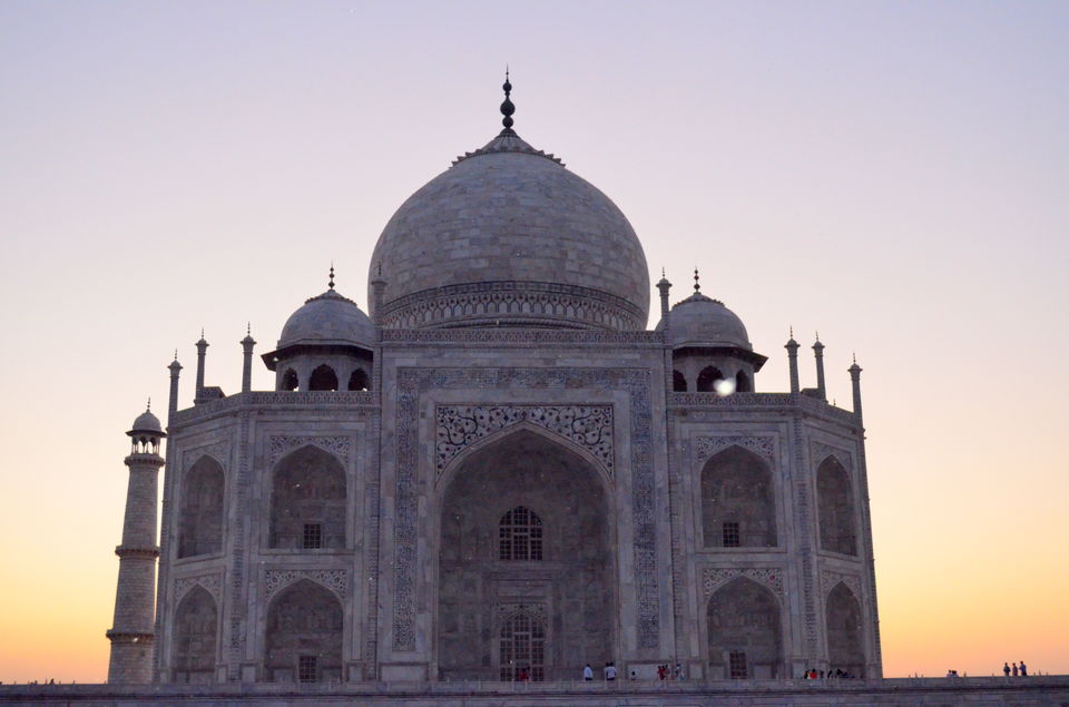 Photo of An unplanned trip to Taj Mahal 16/21 by Bobby