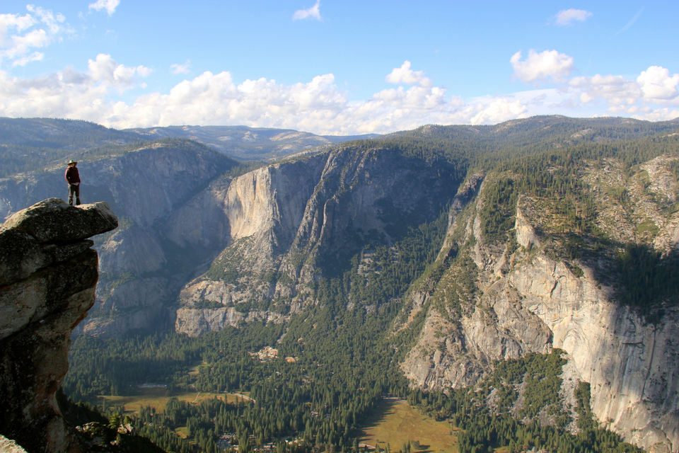 Photo of An Introvert’s Guide To A Happy Vacation 3/11 by Priyam Bagga