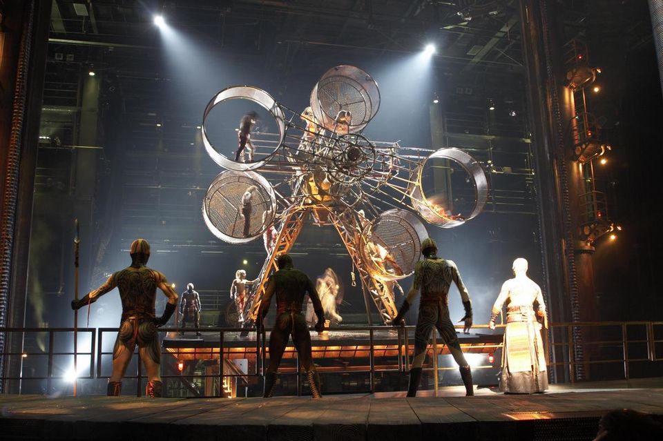 Photo of Best Stage Shows Across The World That are Worth Your Money 25/30 by Pratik Goel