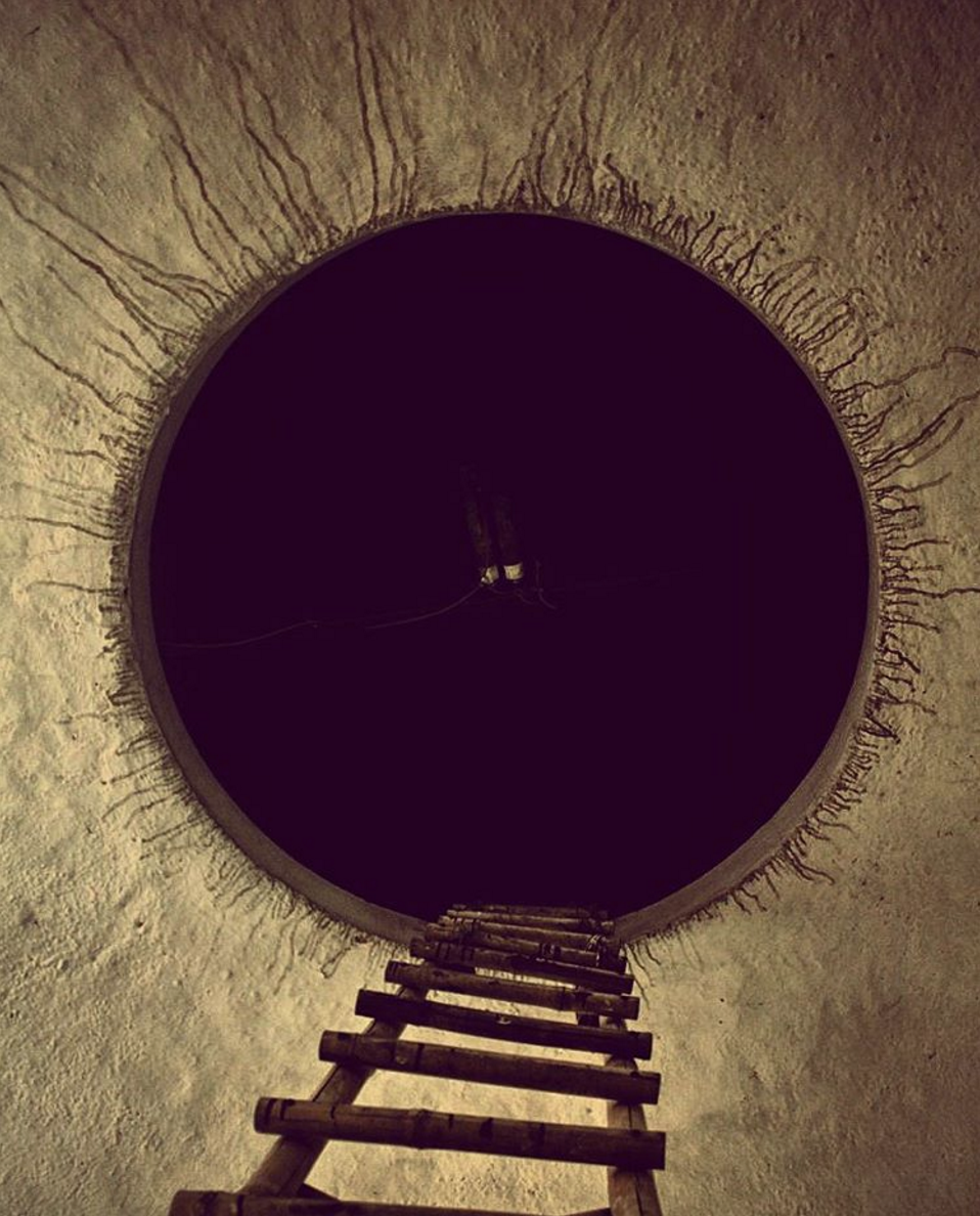 Photo of Photographer Climbs Atop India Gate And His Shots Will Blow Your Mind 5/5 by Disha Kapkoti