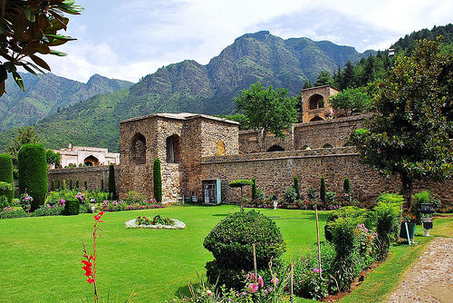 Photo of This is how Srinagar won my heart! 3/5 by Kirat S