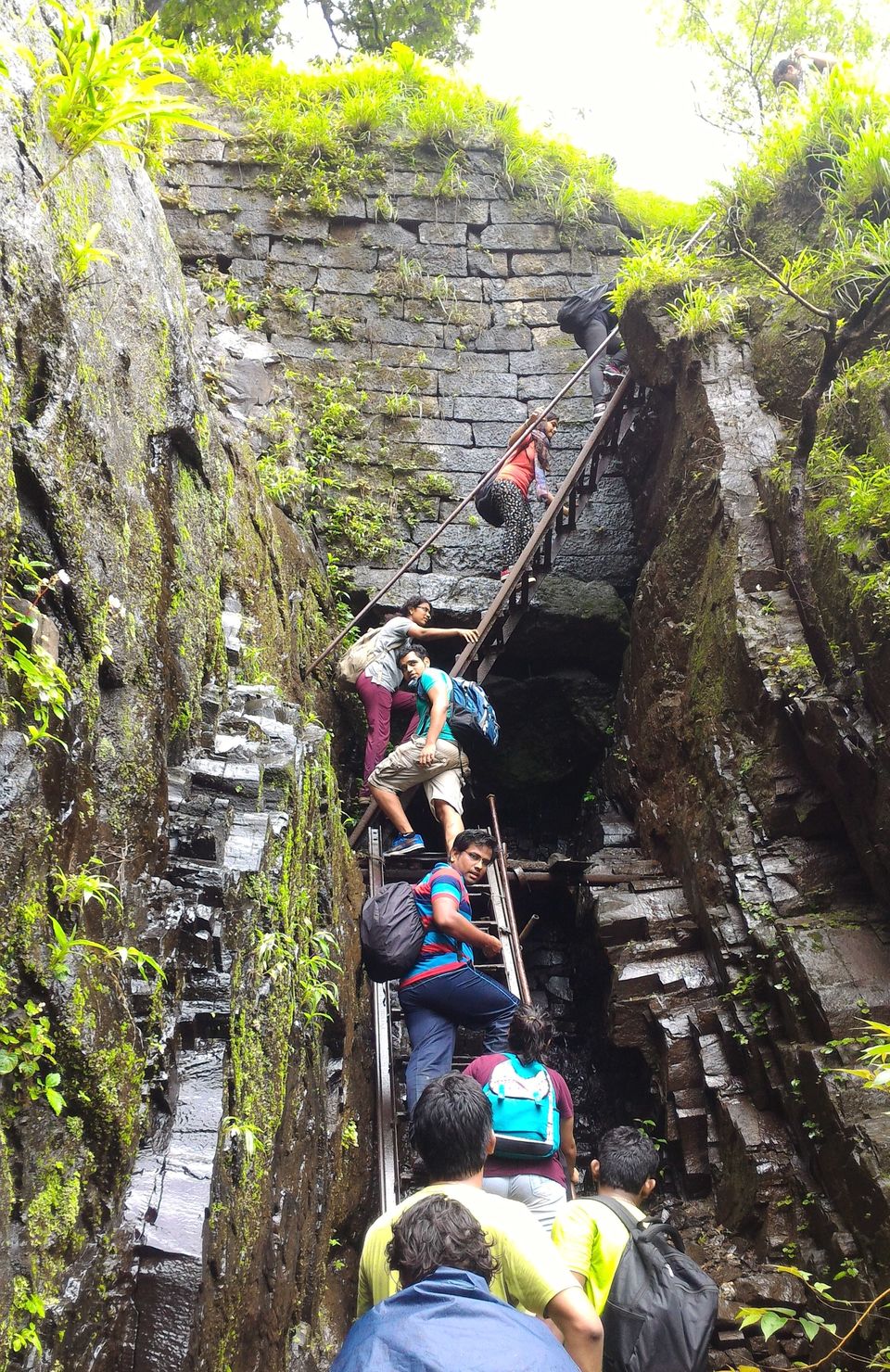 Photo of A Walk To Vikatgad 20/21 by ExploGraphr