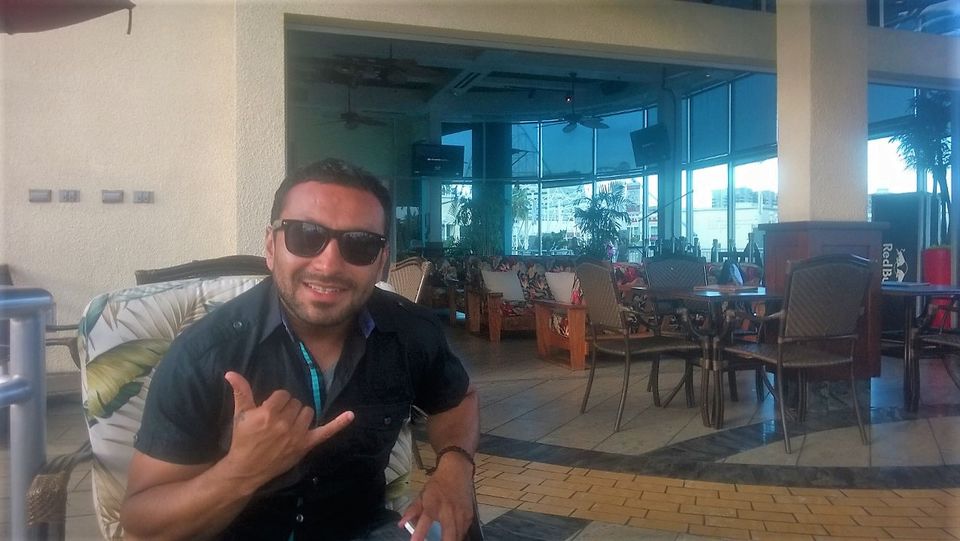 Photo of 20,000 kilometers driving across the US – 1: California and my red broken convertible 25/37 by Nicolas Zapata